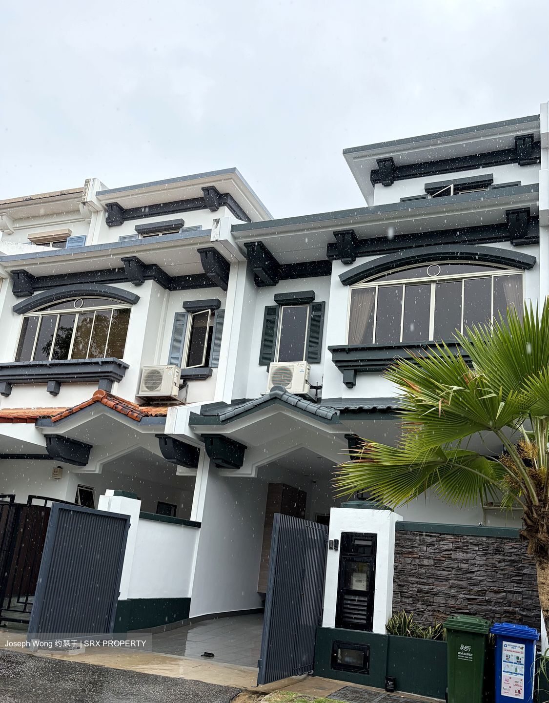 Changi Heights (D17), Terrace #575954761
